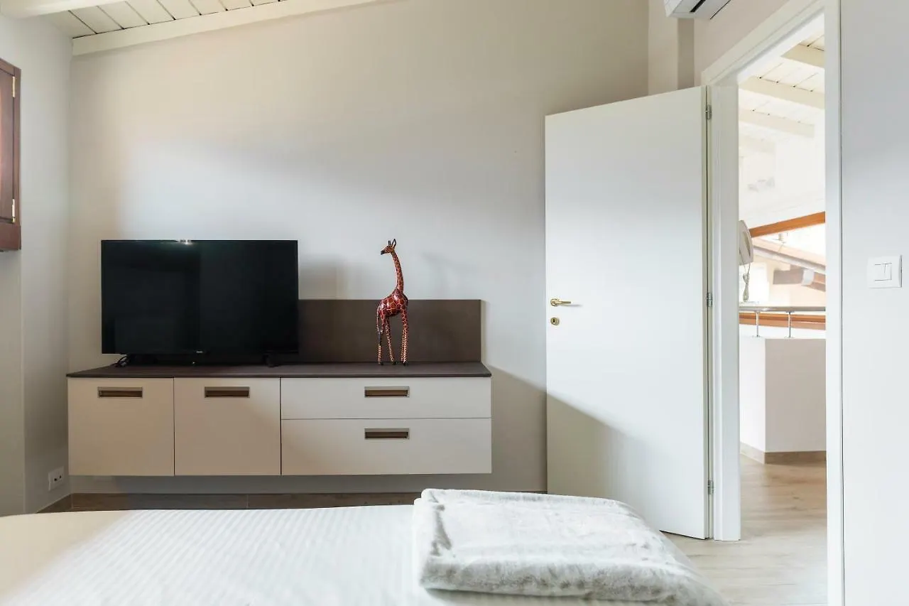 Mansarda I Cipressi Apartment Lenno Italy
