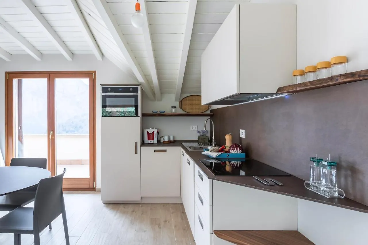 Mansarda I Cipressi Apartment Lenno 0*,
